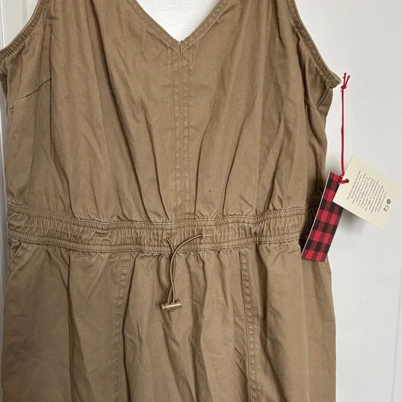 Woolrich Beige/Tan Casual Dress with Branded Neck Label - Picture 3 of 8